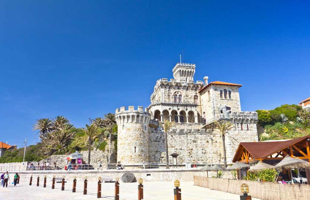 <p>Estoril</p>
