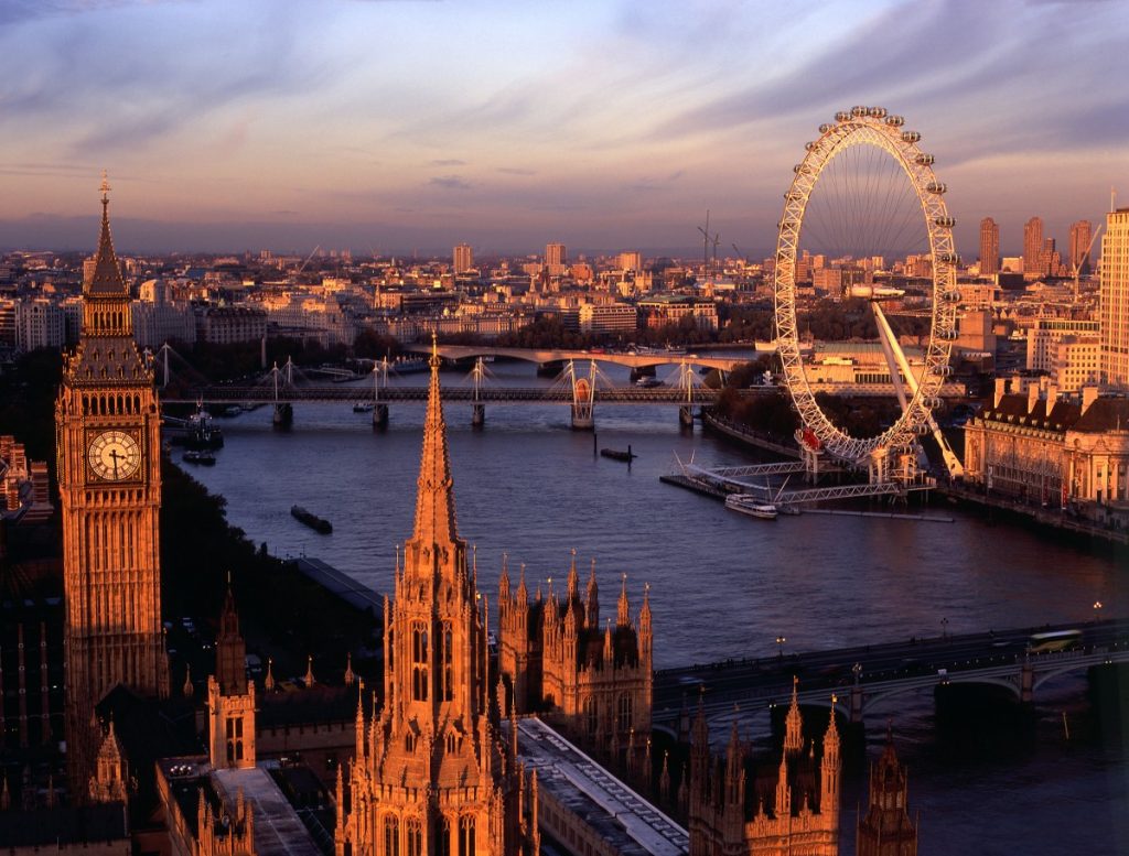 <p>Big Ben e London Eye</p>
