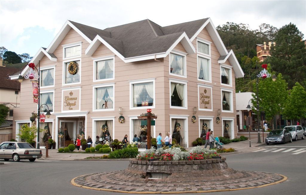 <p>Gramado</p>
