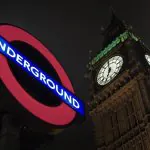 Metrô de Londres começa a funcionar de madrugada