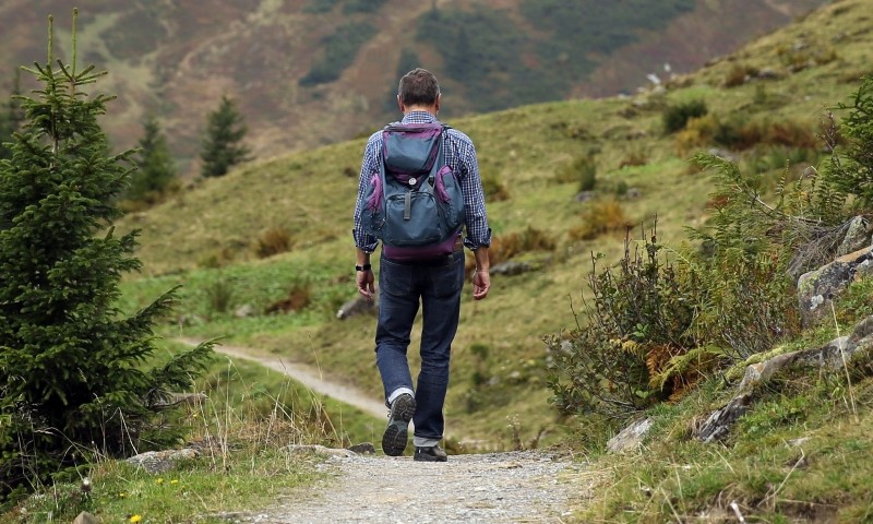 Especialista dá dicas para quem vai viajar sozinho