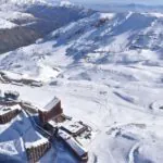 Valle Nevado abre pistas de esqui e dá 30% de desconto para brasileiros