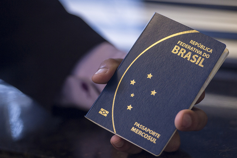 Polícia Federal suspende emissão de passaporte por tempo indeterminado