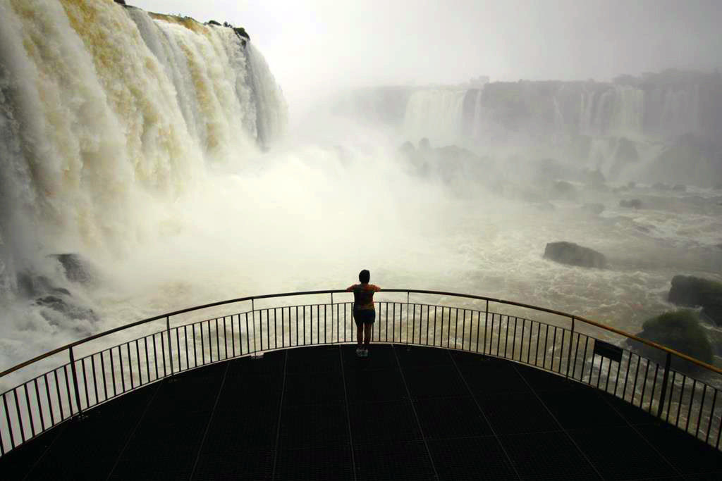 Como é o luxuoso Hotel das Cataratas, em Foz do Iguaçu 