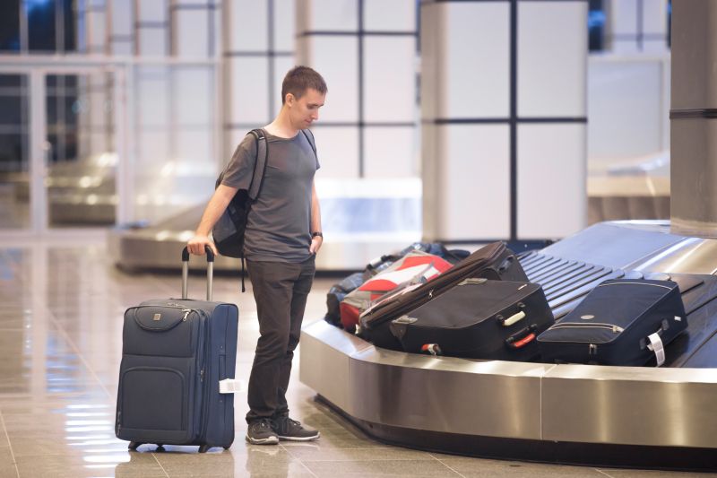 Conheça o caminho das malas no aeroporto de Guarulhos