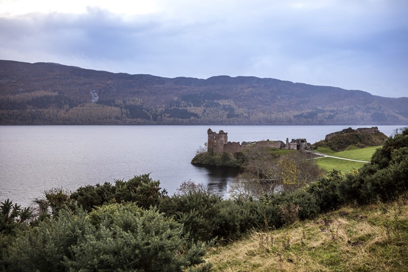 Urquhart Castle, nas margens do Lago Ness