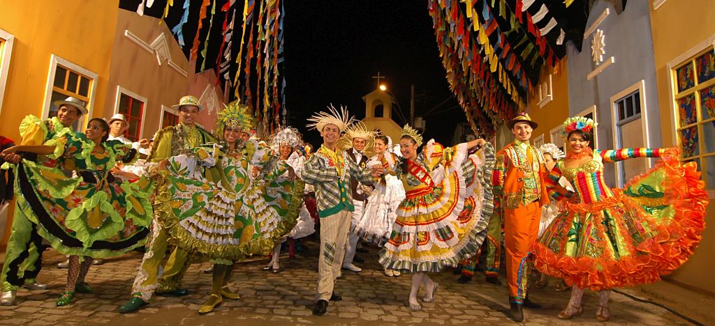 5 cidades do Nordeste para curtir as festas juninas