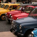 Museu de carros é opção de passeio em Colônia do Sacramento, no Uruguai