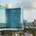 Universal inaugura hotel econômico em Orlando