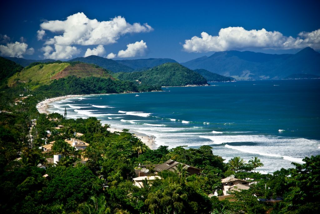 Conheça as principais praias de São Sebastião, no litoral de São Paulo