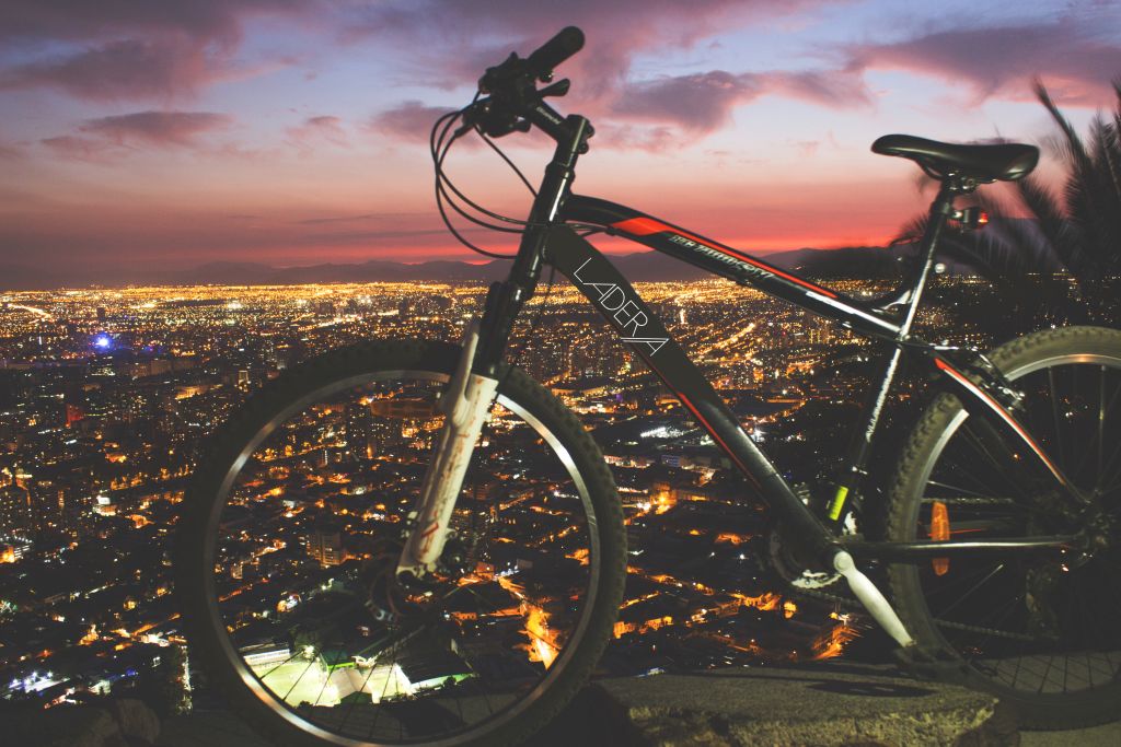 Chile: conheça Santiago em um passeio de bicicleta