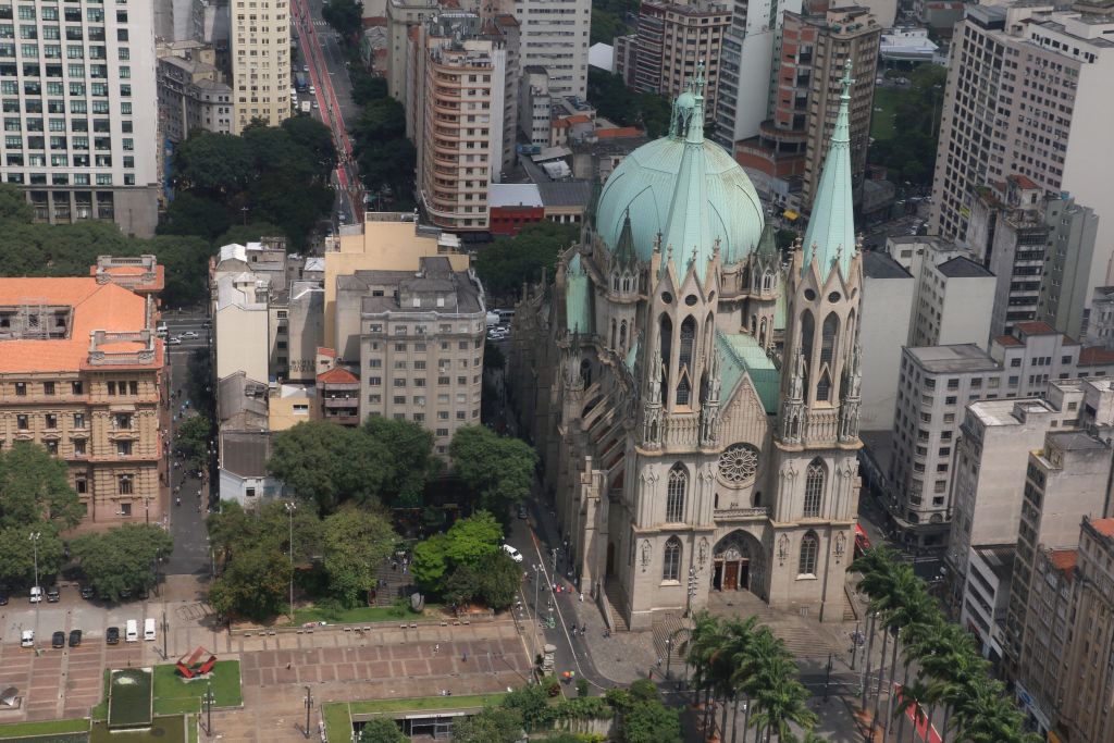 Desconto em voo panorâmico no aniversário de SP