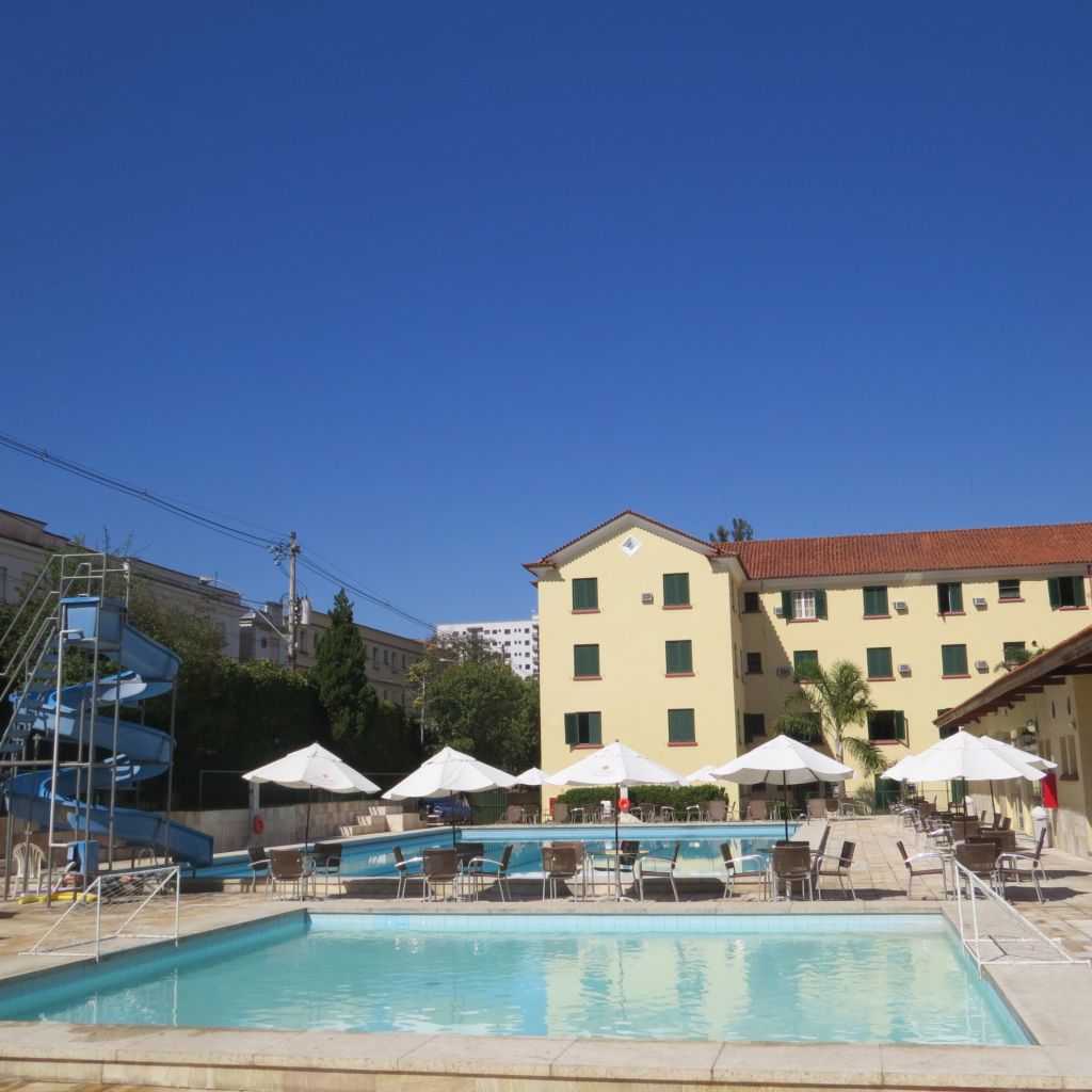 Piscina no Hotel Glória Caxambu | Divulgação 