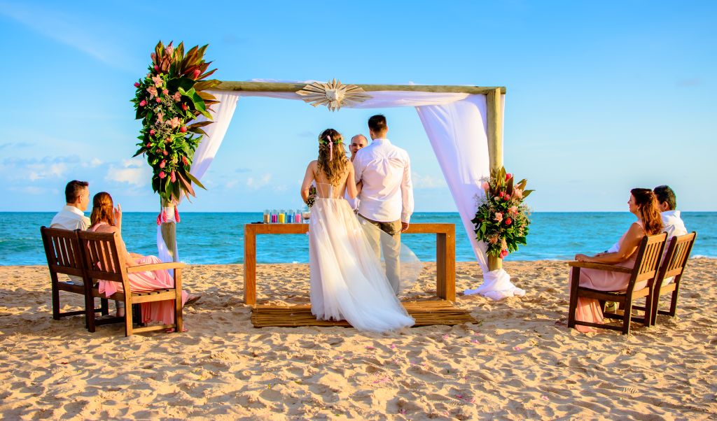 Conheça a wedding destination, tendência que une casamento e turismo