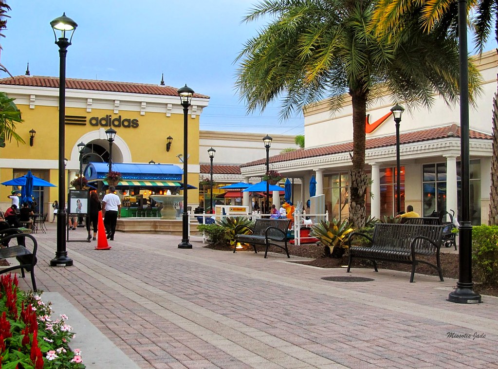 Orlando International Premium Outlets ganha novas lojas