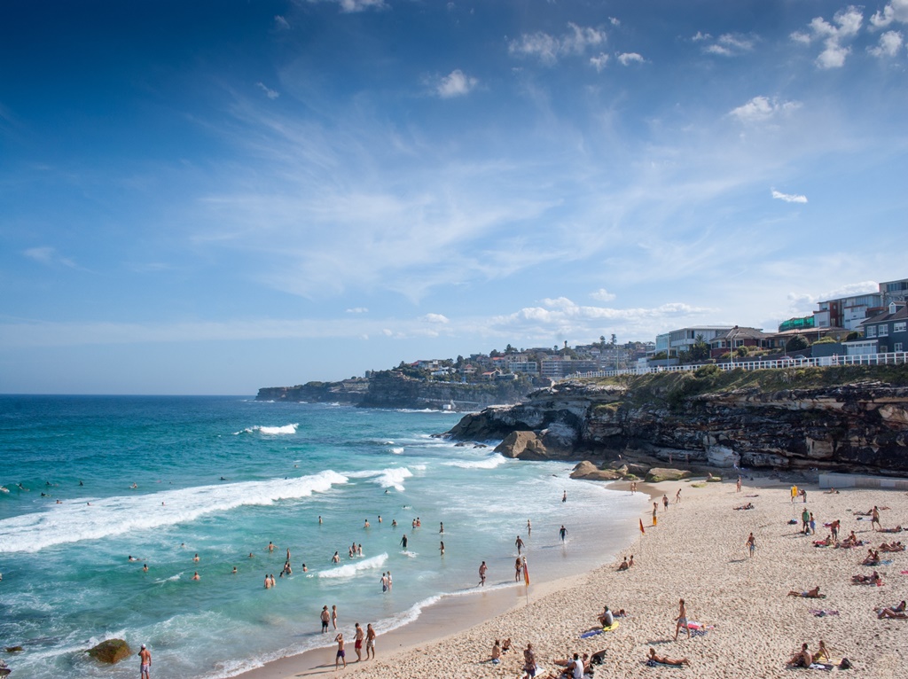 Conheça as praias mais perigosas do mundo