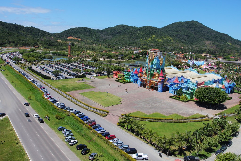 Conheça as atrações do Beto Carrero World