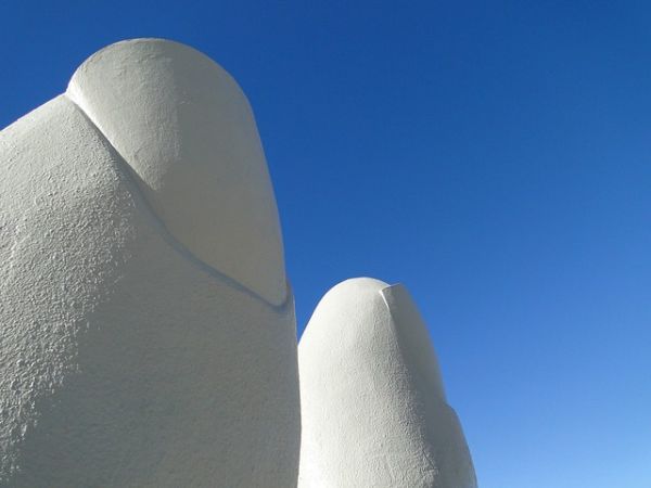 Escultura de Las Manos em Punta del Este | Divulgação