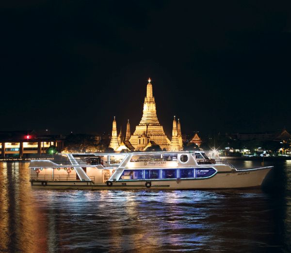 Passeio de barco é opção para turistas | Divulgação 