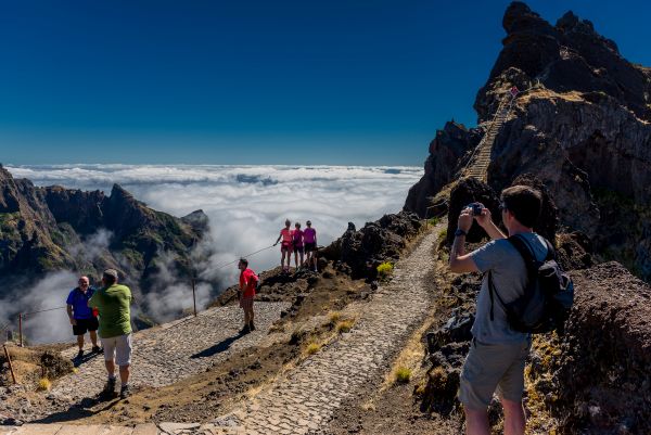 O Pico do Areeiro possui 1.818 metros de altitude | Divulgação 