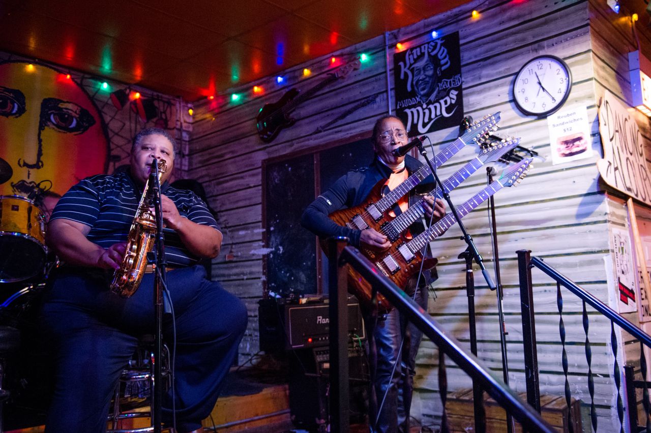 Faça uma viagem ao ritmo do blues em Chicago