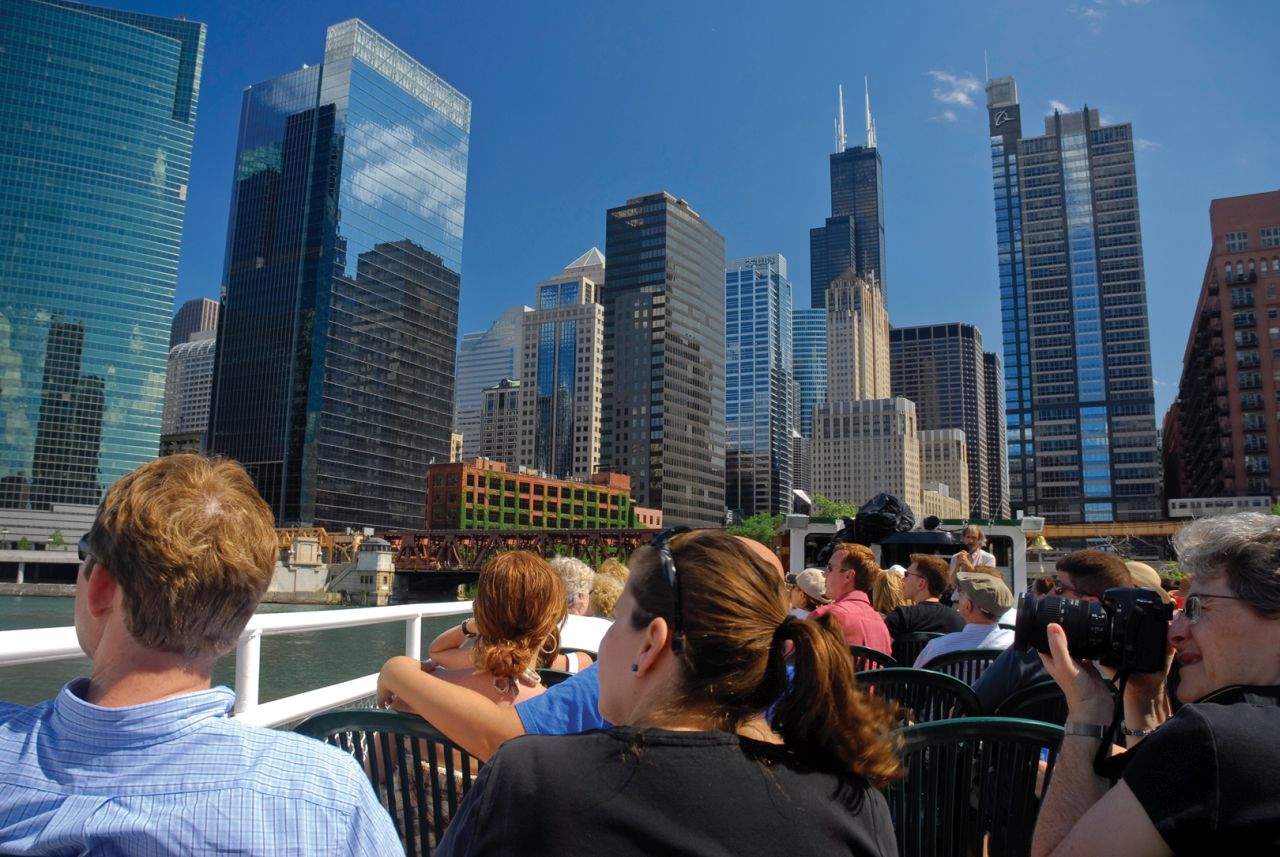 Uma viagem por Chicago das artes e das alturas