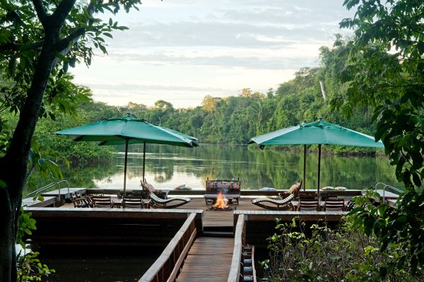 Deck flutuante do Cristalino Lodge | Divulgação 