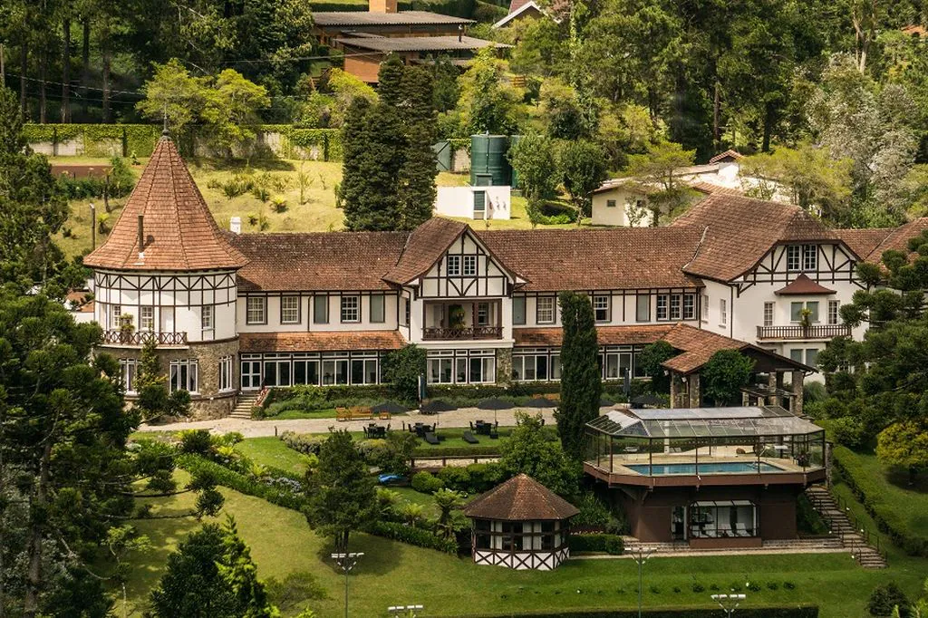 Hotel famoso de Campos do Jordão oferece desconto