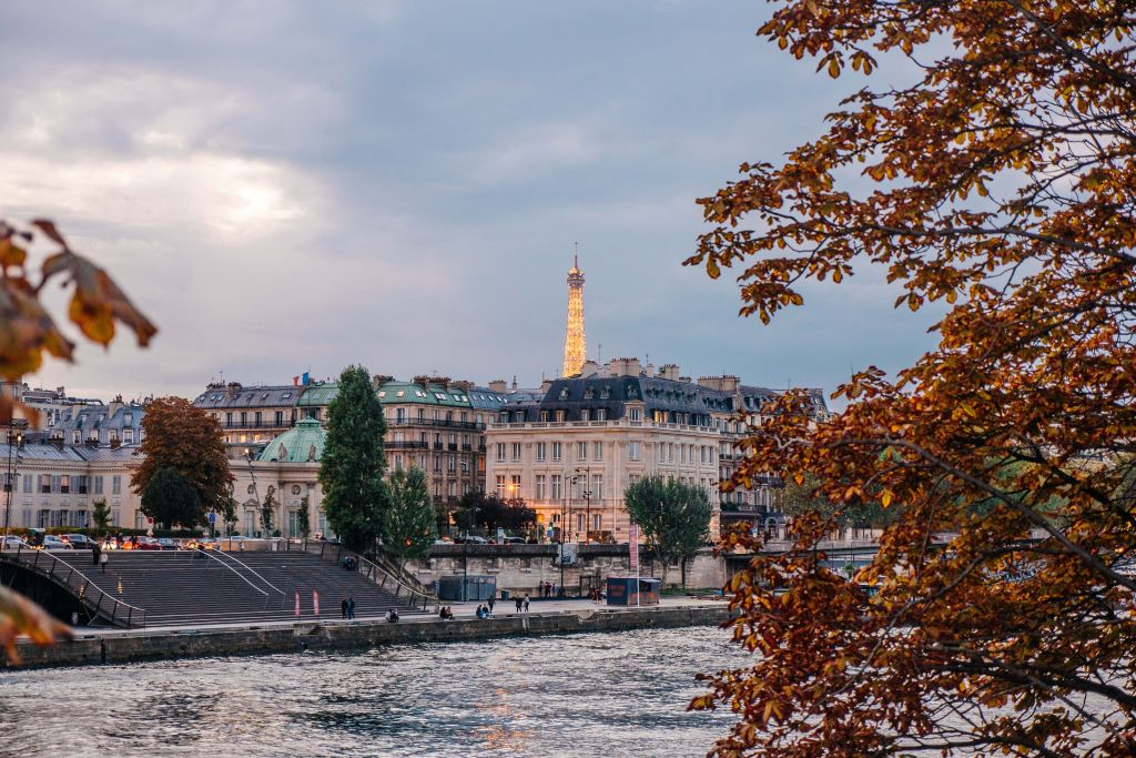 Quanto custa viajar para Paris e como economizar