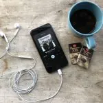 15 podcasts de viagens para ouvir e se inspirar