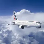 Air France-KLM torna obrigatório o uso de máscaras em aviões