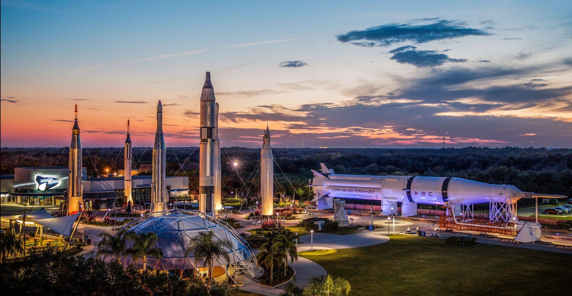 Complexo de visitantes da Nasa volta a funcionar na Flórida