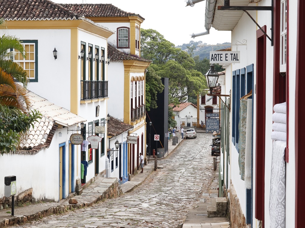 Cidades históricas de Minas Gerais e outras maravilhas da região em fotos