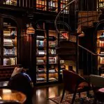 5 bibliotecas em hotéis e navios que esbanjam luxo