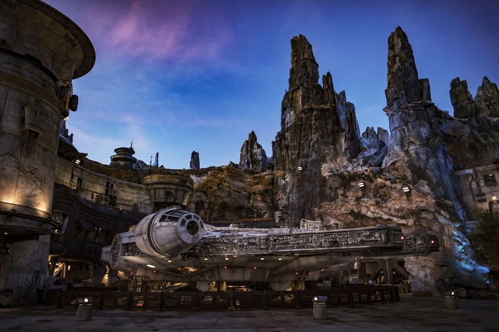 Área de Star Wars na Disney completa um ano; veja fotos e curiosidades