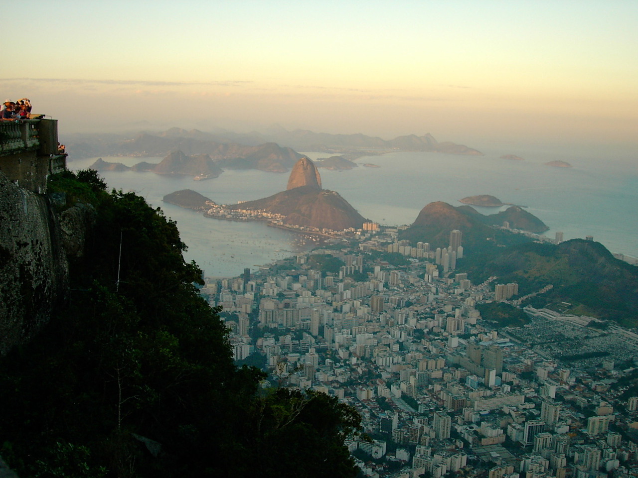 As 10 rotas de viagens de ônibus mais buscadas hoje no Brasil