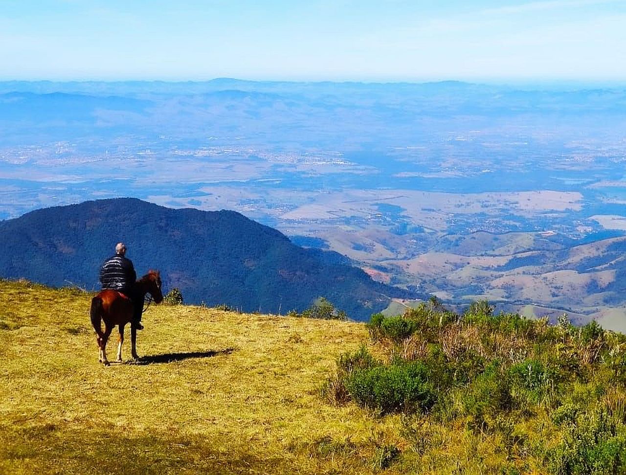 Expedições exploram natureza de Campos do Jordão