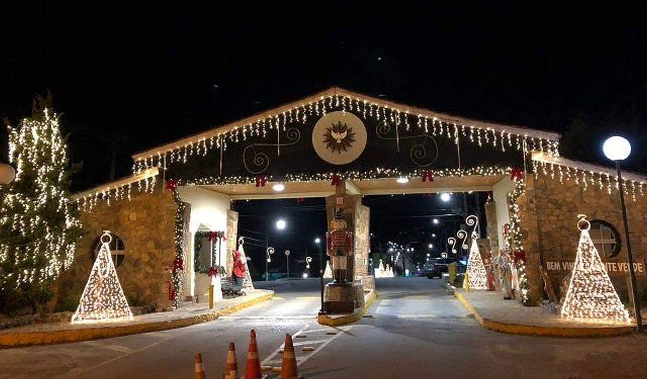 Monte Verde se prepara para celebrar o maior Natal de sua história