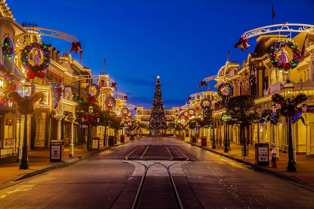 Natal na Disney: confira lindas fotos dos parques de Orlando decorados