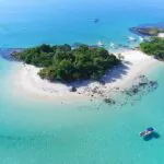 10 praias isoladas para curtir no Brasil