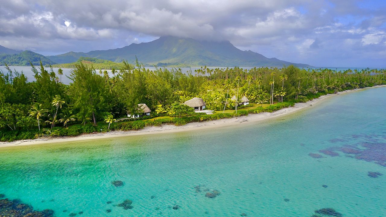 O incrível hotel de luxo para apenas seis hóspedes na Polinésia Francesa