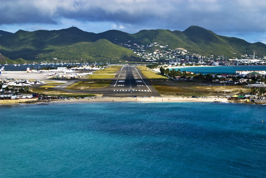 Aeroportos diferentes pelo mundo