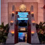 Universal Orlando ganha loja temática de Jurassic World