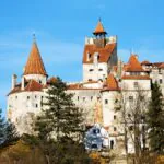 Turistas podem se vacinar no Castelo do Drácula, na Romênia