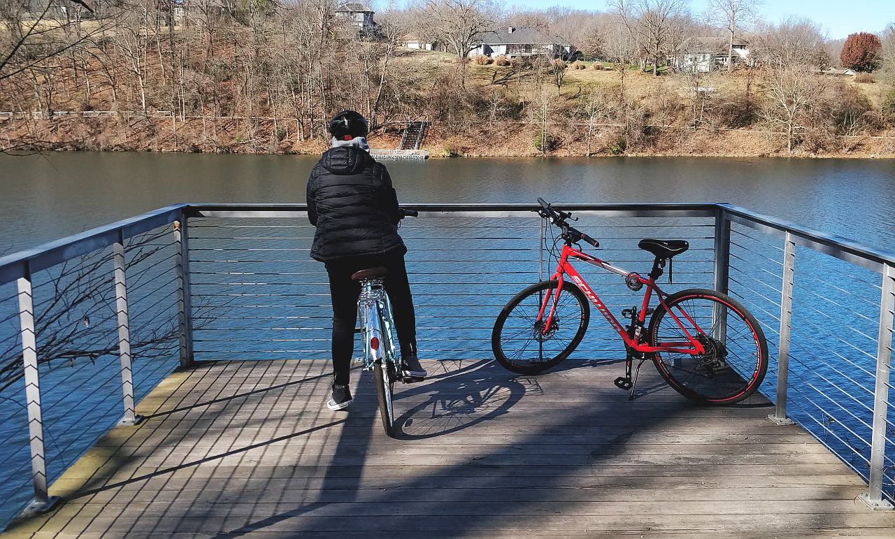 Cidade americana oferece US$ 10 mil e uma bike para quem se mudar para lá