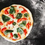 Roma ganha primeira máquina automatizada de venda de pizza