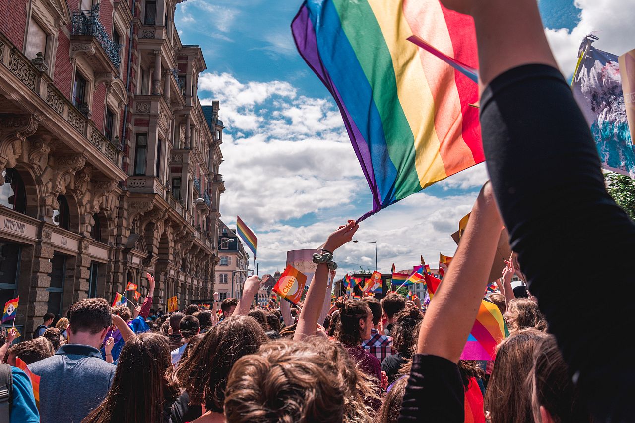 Dia do Orgulho Lésbico: os 30 melhores destinos turísticos LGBTQ pelo mundo