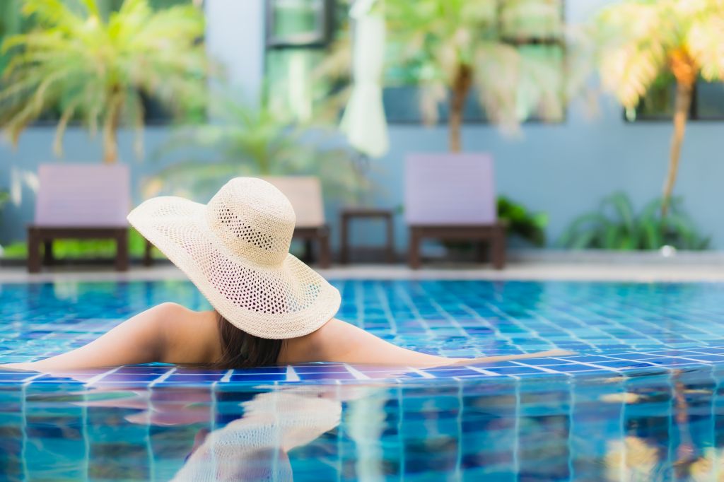 Descubra 4 hotéis com piscinas incríveis