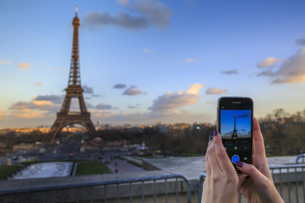 Viajando pelo mundo: como manter seus dispositivos em segurança