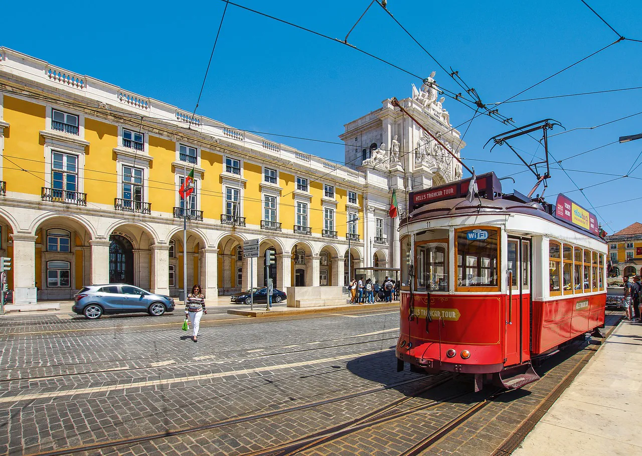 TAP retoma voos entre Lisboa e Porto Alegre